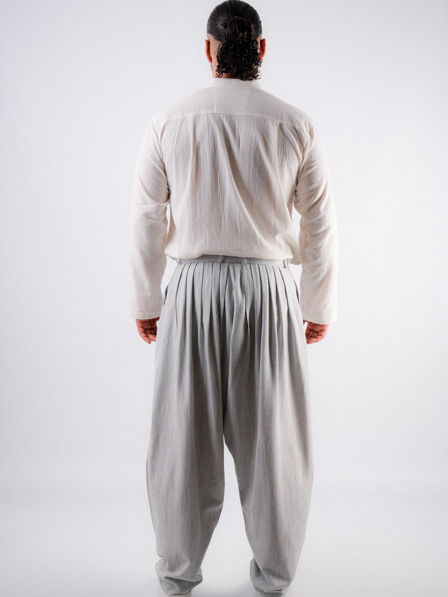 Shalvar Khorasan 7 Bundfalten – Hellgrau