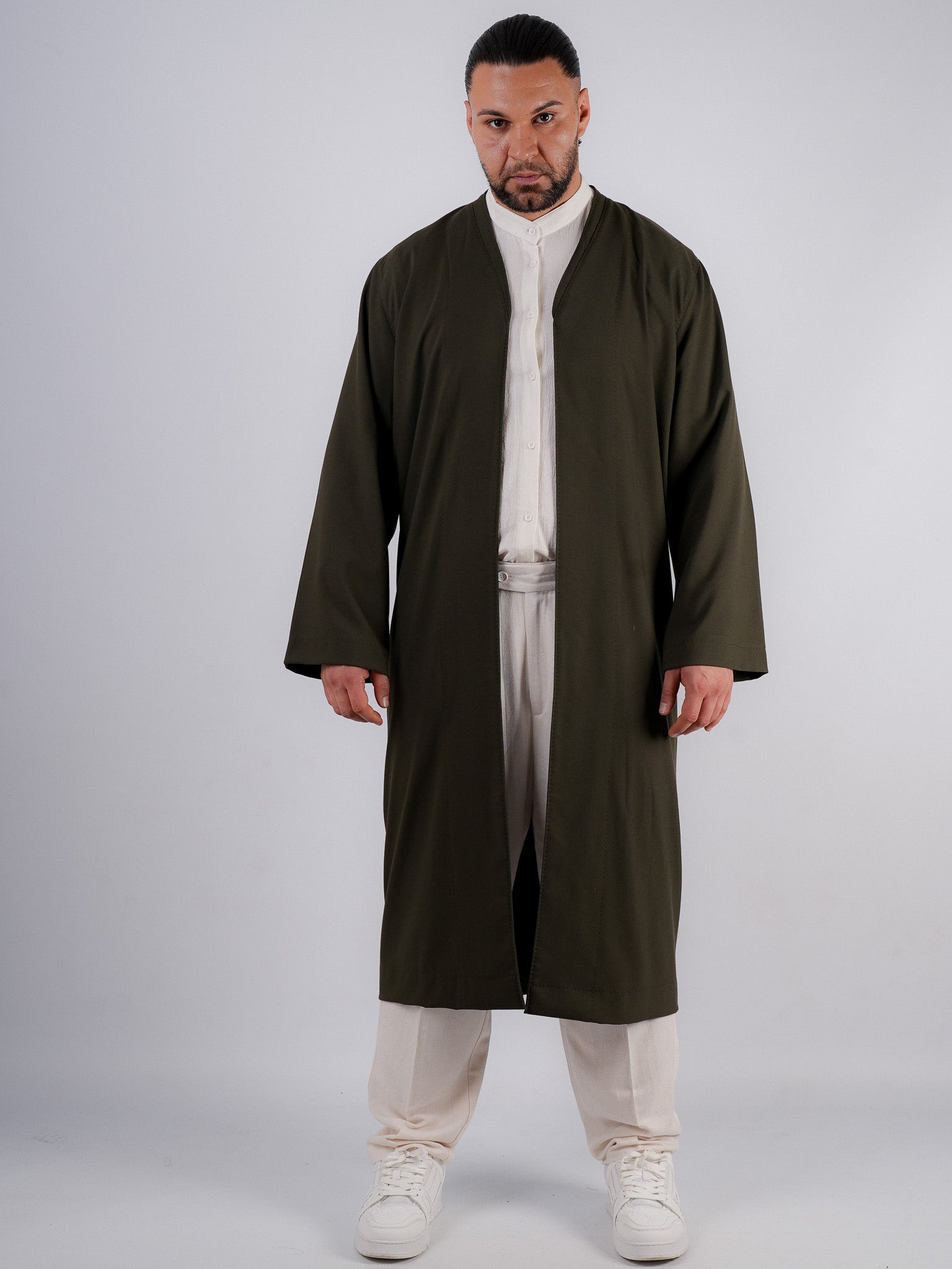 Jubba Omar – Dunkelgrün Klassisch