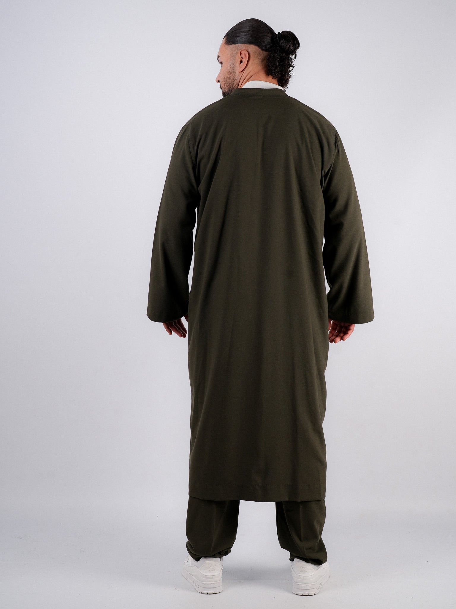 Jubba Rihla – Dunkeloliv