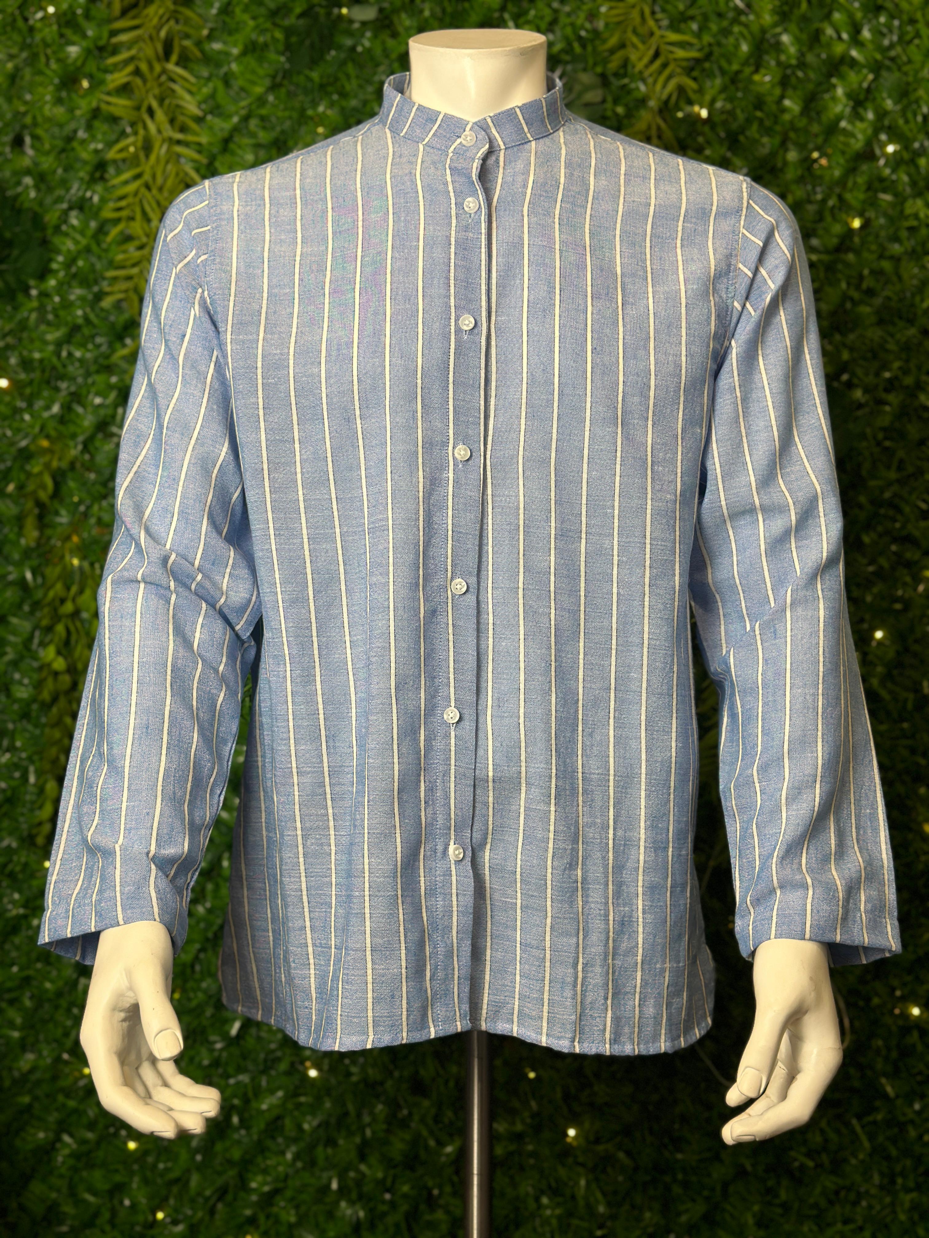 Gestreiftes Hemd, blau/weiß