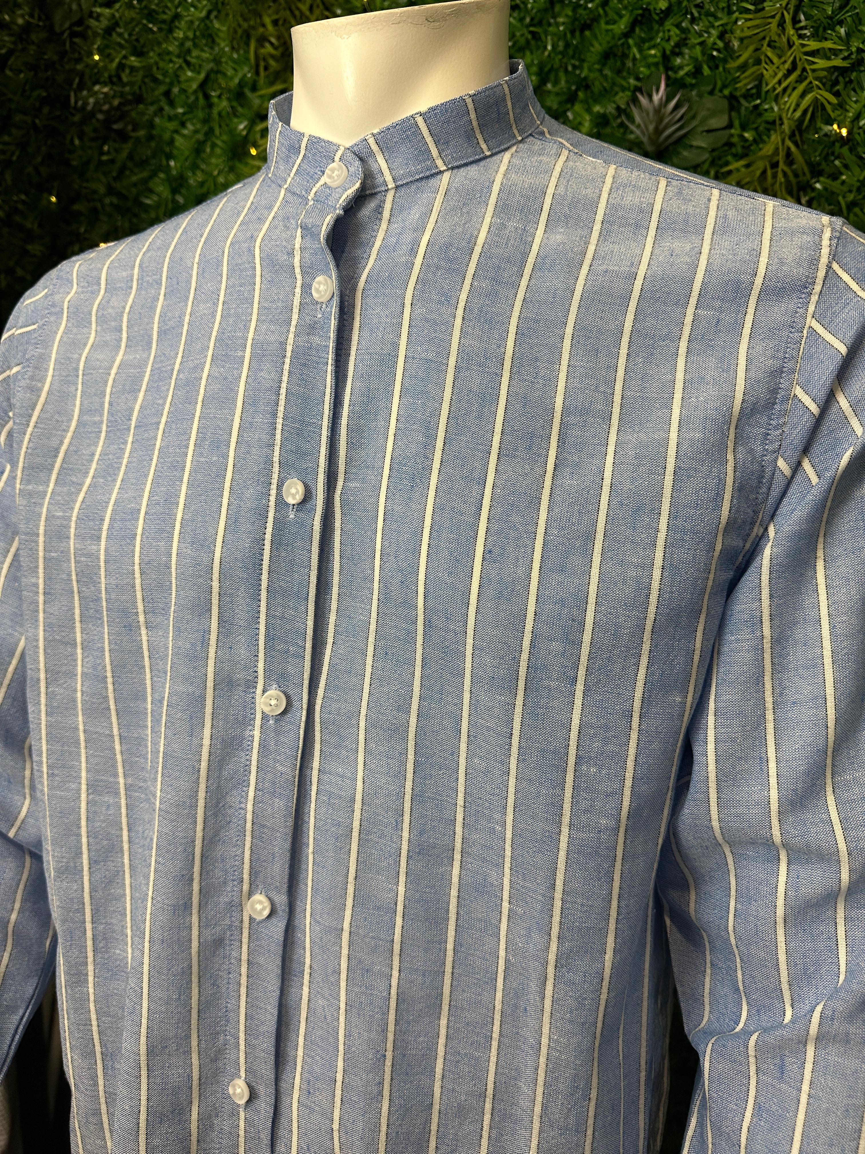 Gestreiftes Hemd, blau/weiß