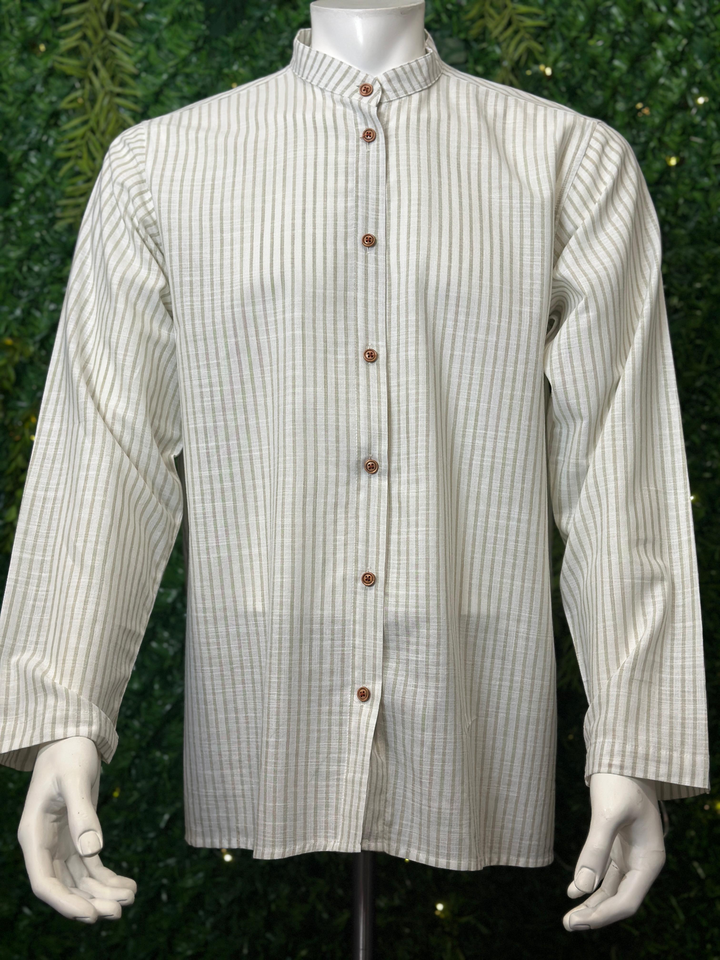 Gestreiftes Hemd, weiß/olivengrün