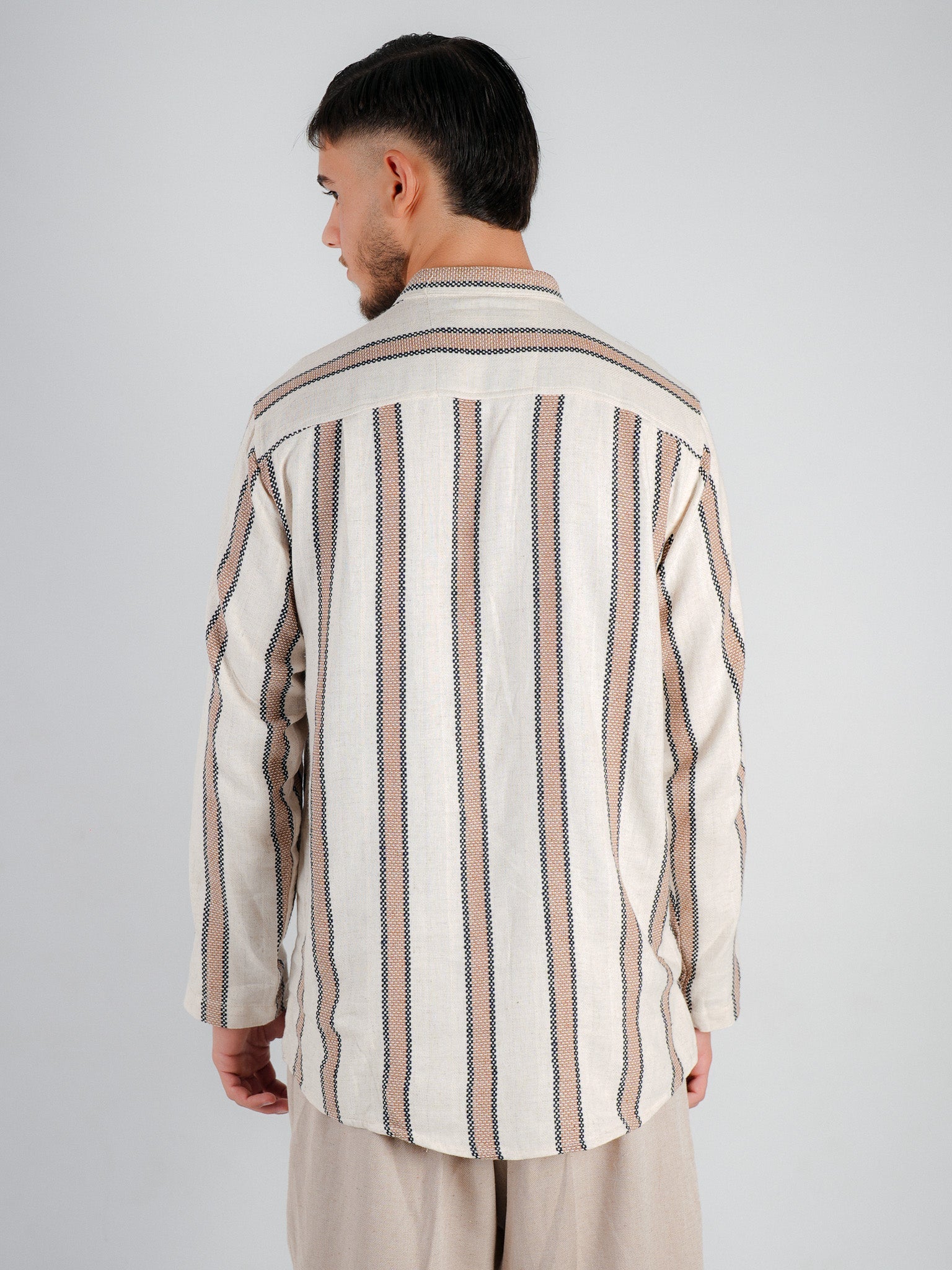 Herrenhemd „Safran“ – Gestreift in Creme-Beige