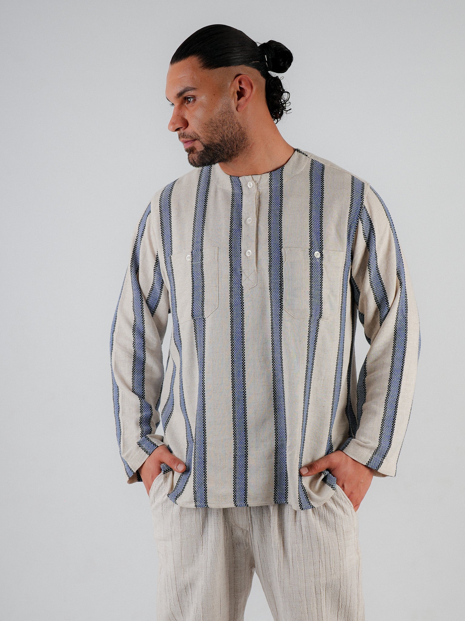 Herrenhemd Mavi Çizgi starke Linie klarer Stil