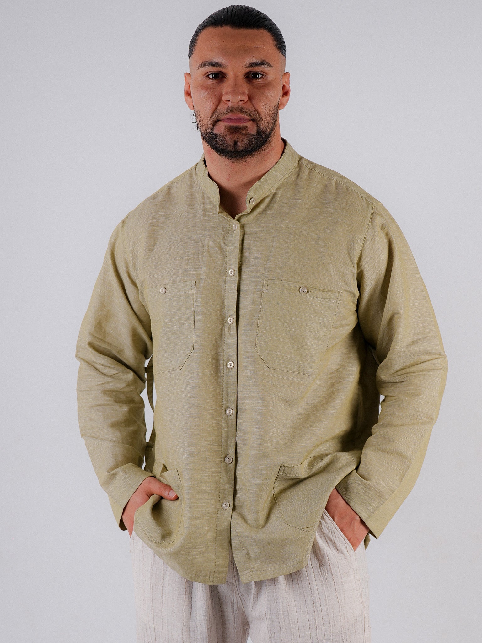 Hemd Zayd – Olivgrün & klassisch