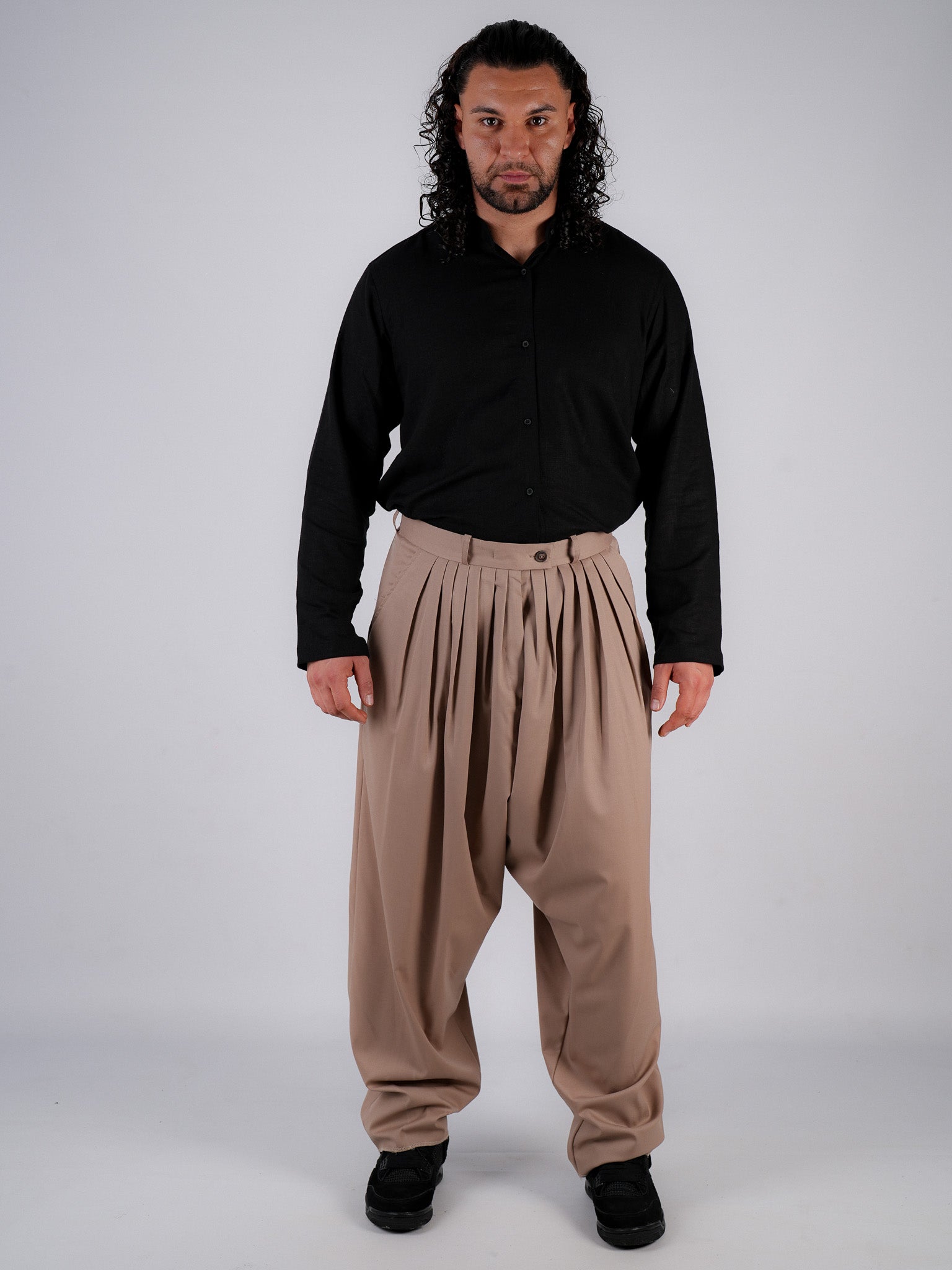 Salvar Medina 7 Bundfalten – Beige