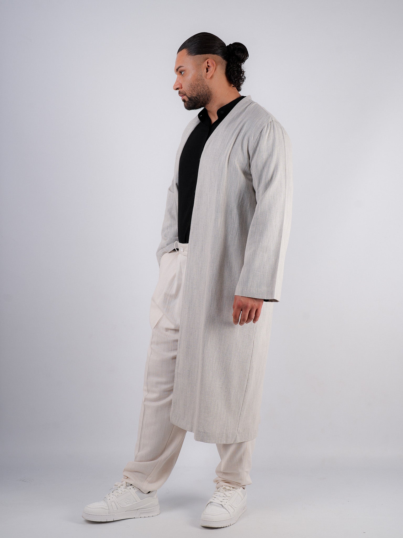 Jubba Al Firdaws – Naturgrau