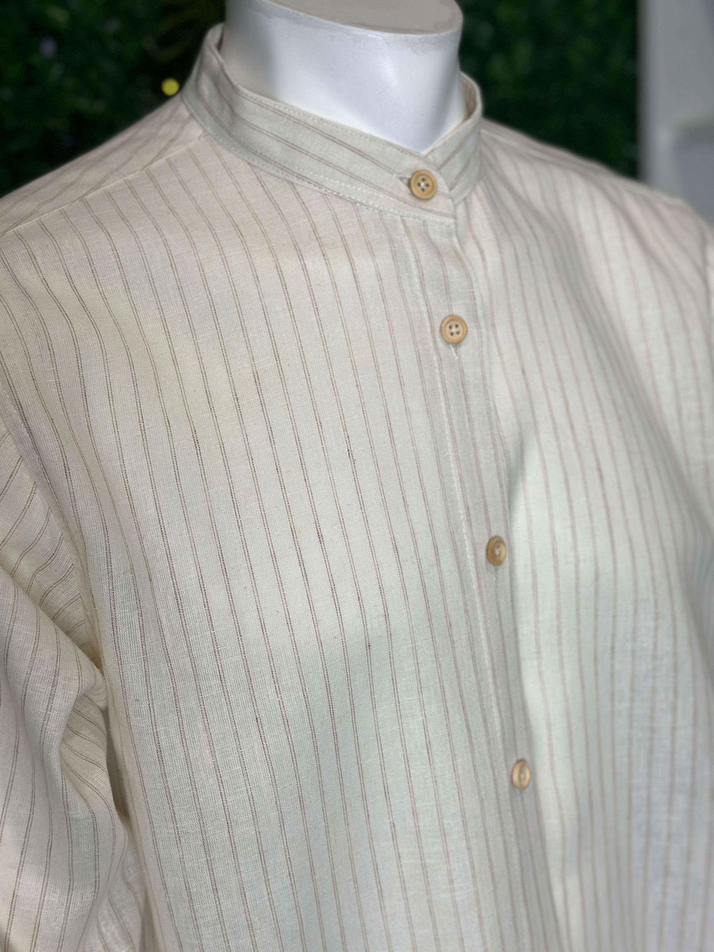 Gestreiftes Hemd, Creme